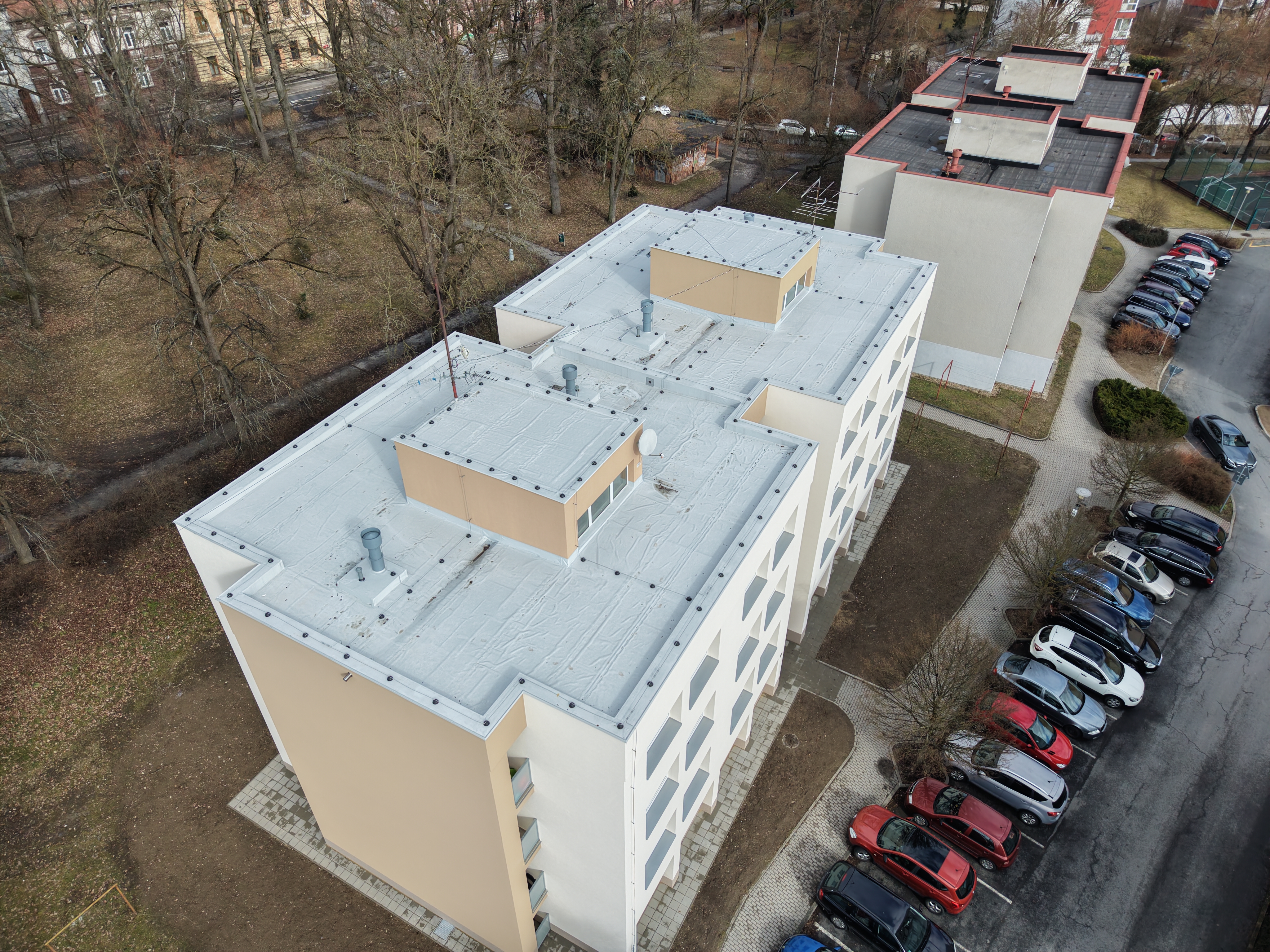 Izolace střechy z PVC folie